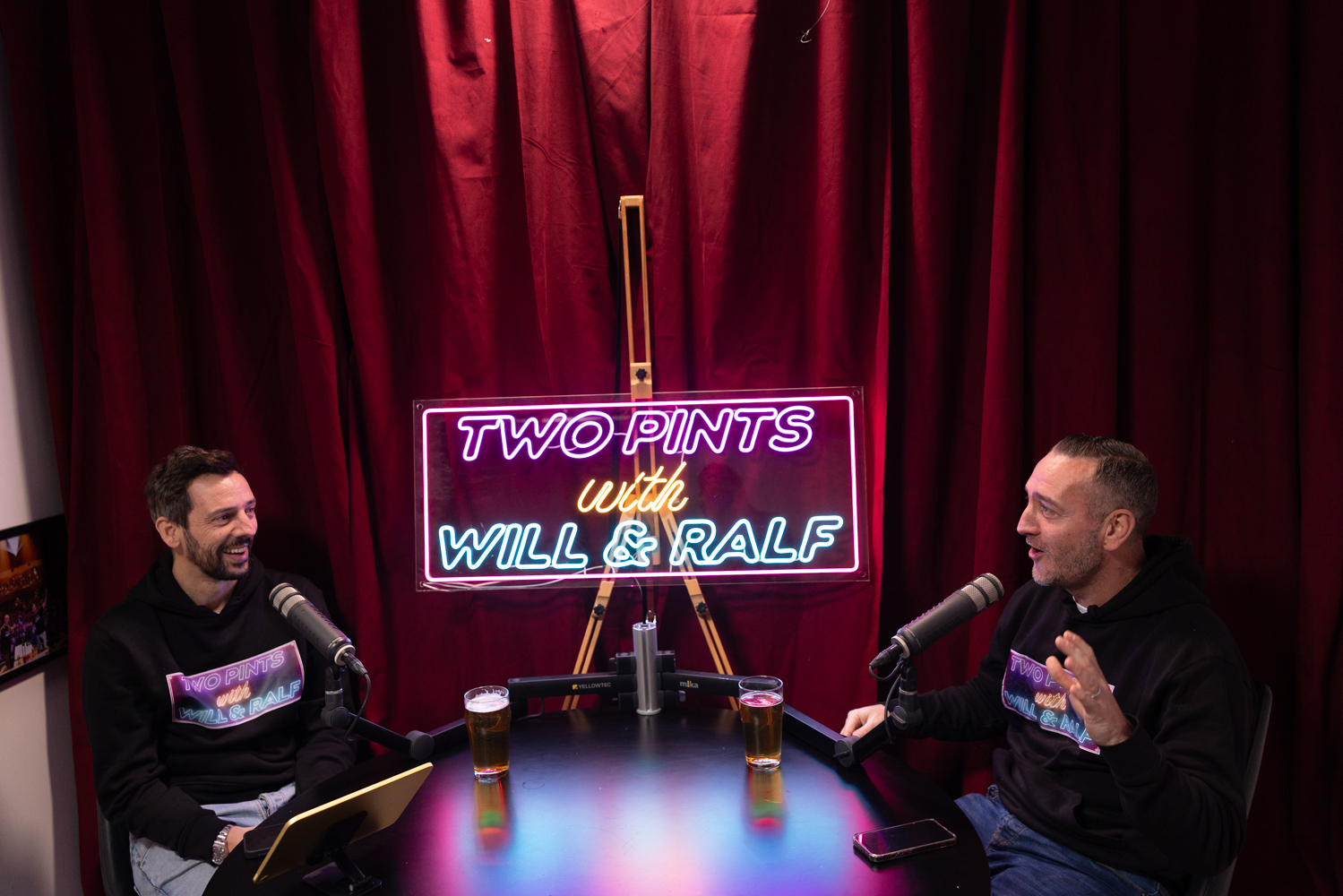 Two Pints Podcast Live with Will and Ralf
